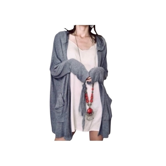 Young Fabulous and Broke Ottawa Oversized Women's Gray Hooded Sweater cardigan - Picture 2 of 13